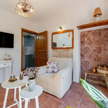 Charming Renovated Istrian Stone House Luca With A Beautiful Garden * Glavani